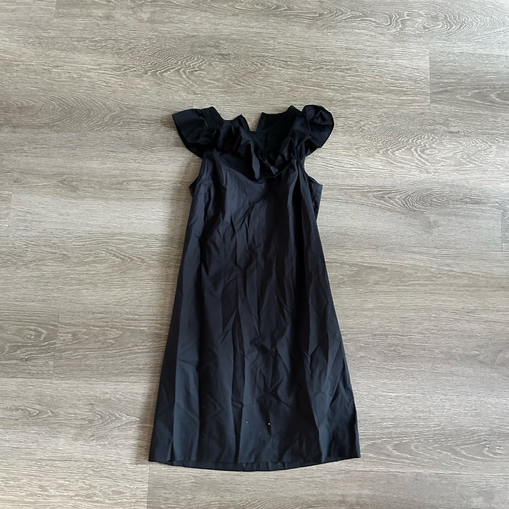 Jcrew black mod dress with ruffle and lace detailing. Size 00